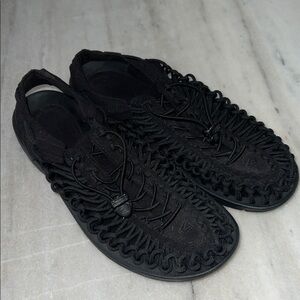 Black Woven Sandals